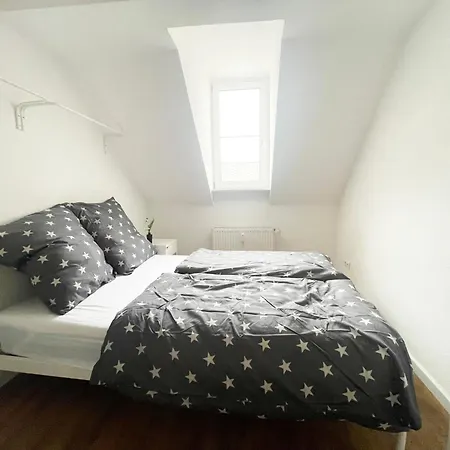 Charmantes Studio-apartment In Der Altstadt Apartment *