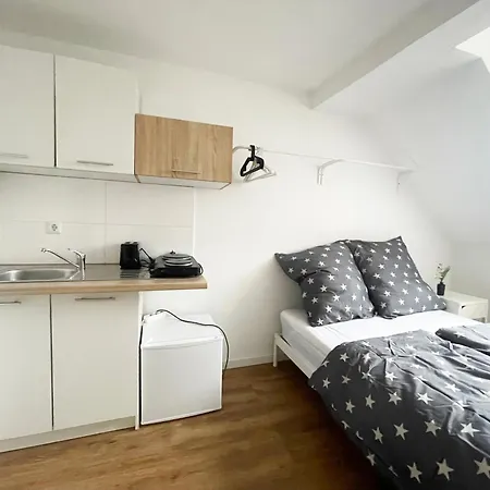Charmantes Studio-apartment In Der Altstadt Apartment *
